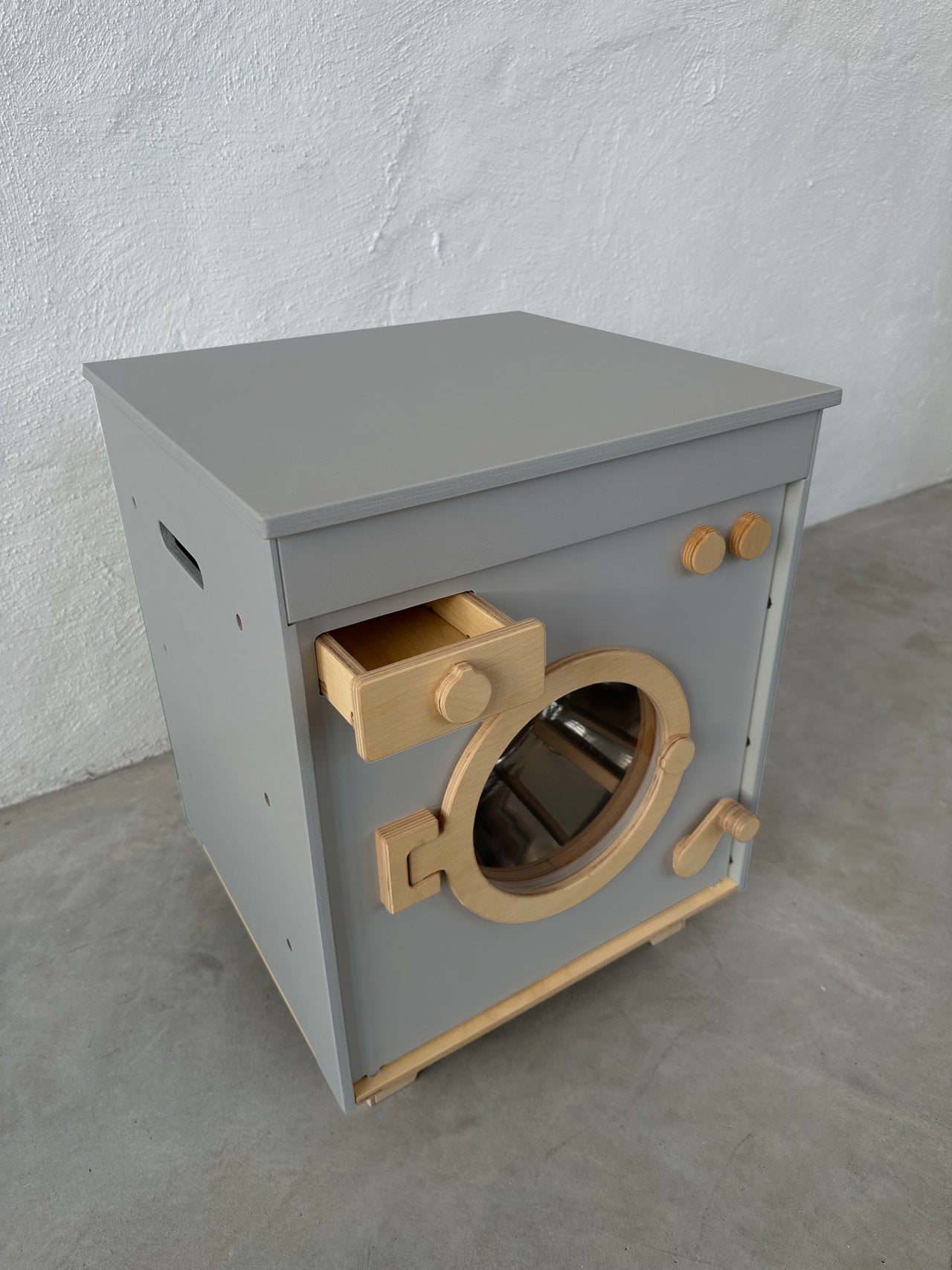 Wooden Washing Machine - Mousy Grey - MIDMINI - Handcrafted wooden toys for generations.